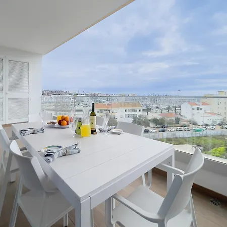 Апартаменты Algarve Dream Holidays Лагуш